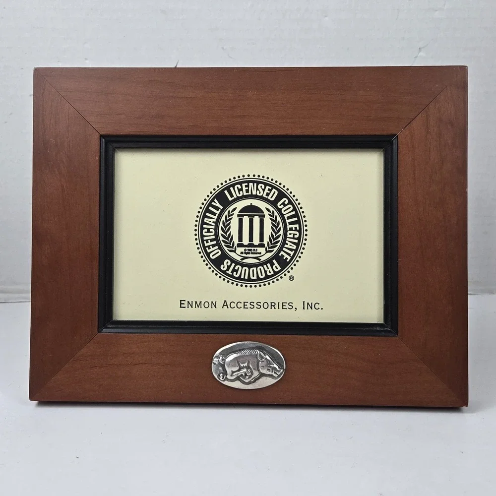 Vtg Arkansas Razorbacks Wood Frame w Metal Emblem Holds 6x4